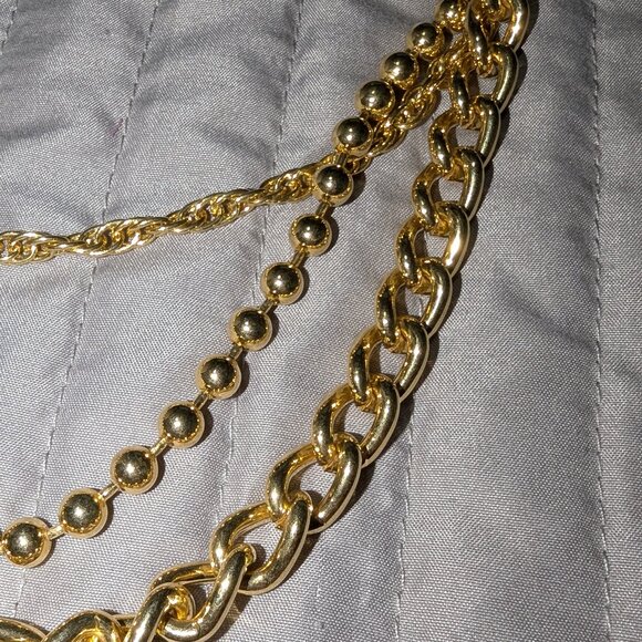 Audrey Jones Gold Layered Chain Necklace 5263 - Picture 2 of 5